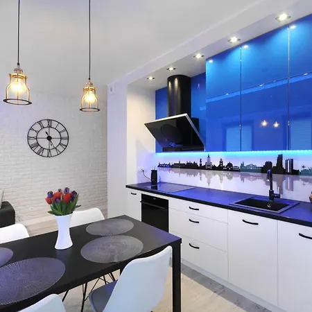 P&O Serviced Apartments Solec Warschau Exterior foto